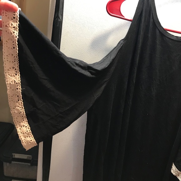 Women’s - Picture 2 of 3